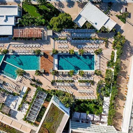 Hotel Atzavara & Santa Susanna