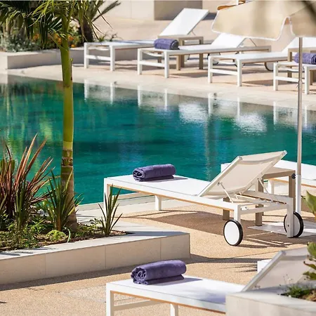 Atzavara & 5* Santa Susanna