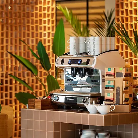 Hotel Atzavara & Santa Susanna