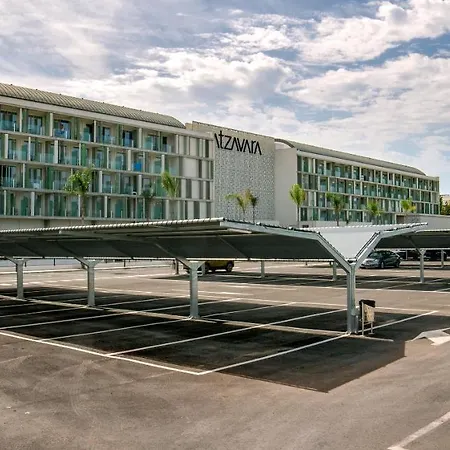 Atzavara & Hotel 5*