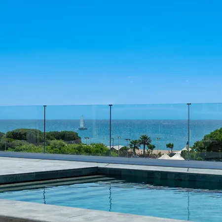 Atzavara & 5* Santa Susanna