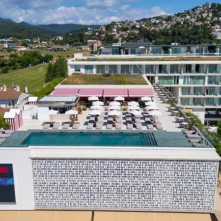 Atzavara & Hotel 5*