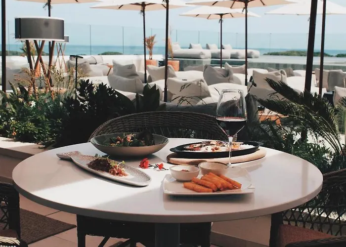 Atzavara & 5* Santa Susanna