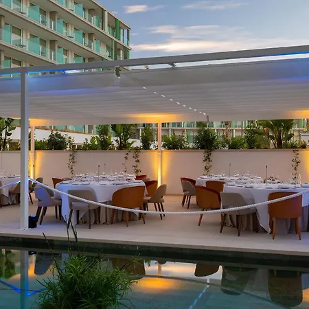 Hotell Atzavara & 5*