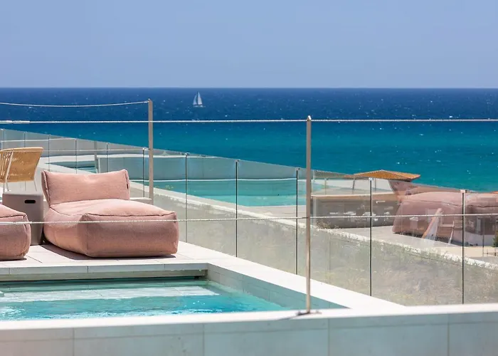 Atzavara & Hotell 5*